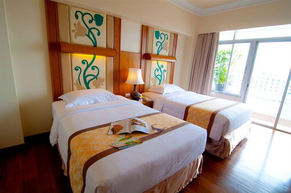 Golden Beach Hotel Pattaya Eksteriør billede
