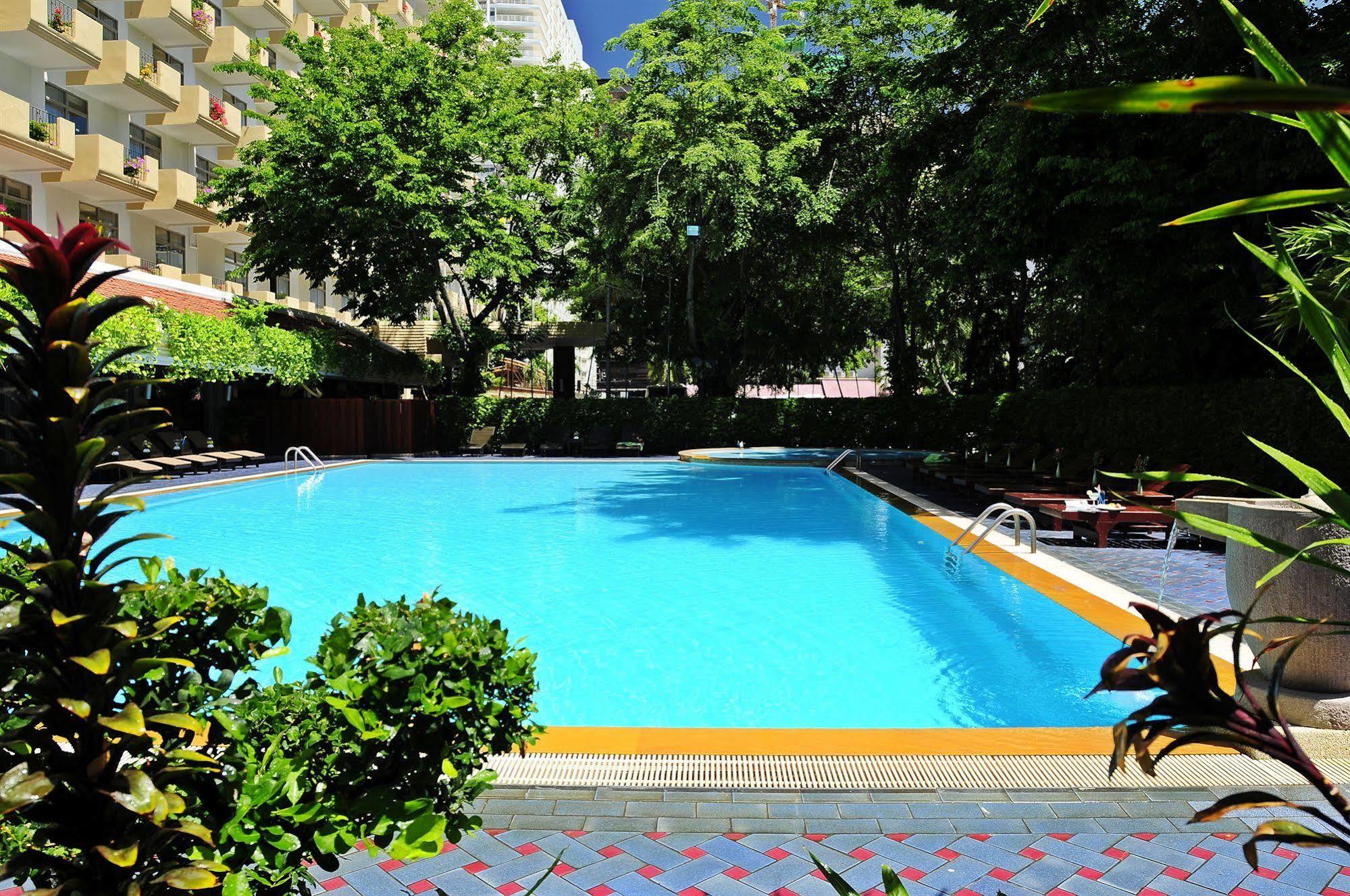 Golden Beach Hotel Pattaya Eksteriør billede