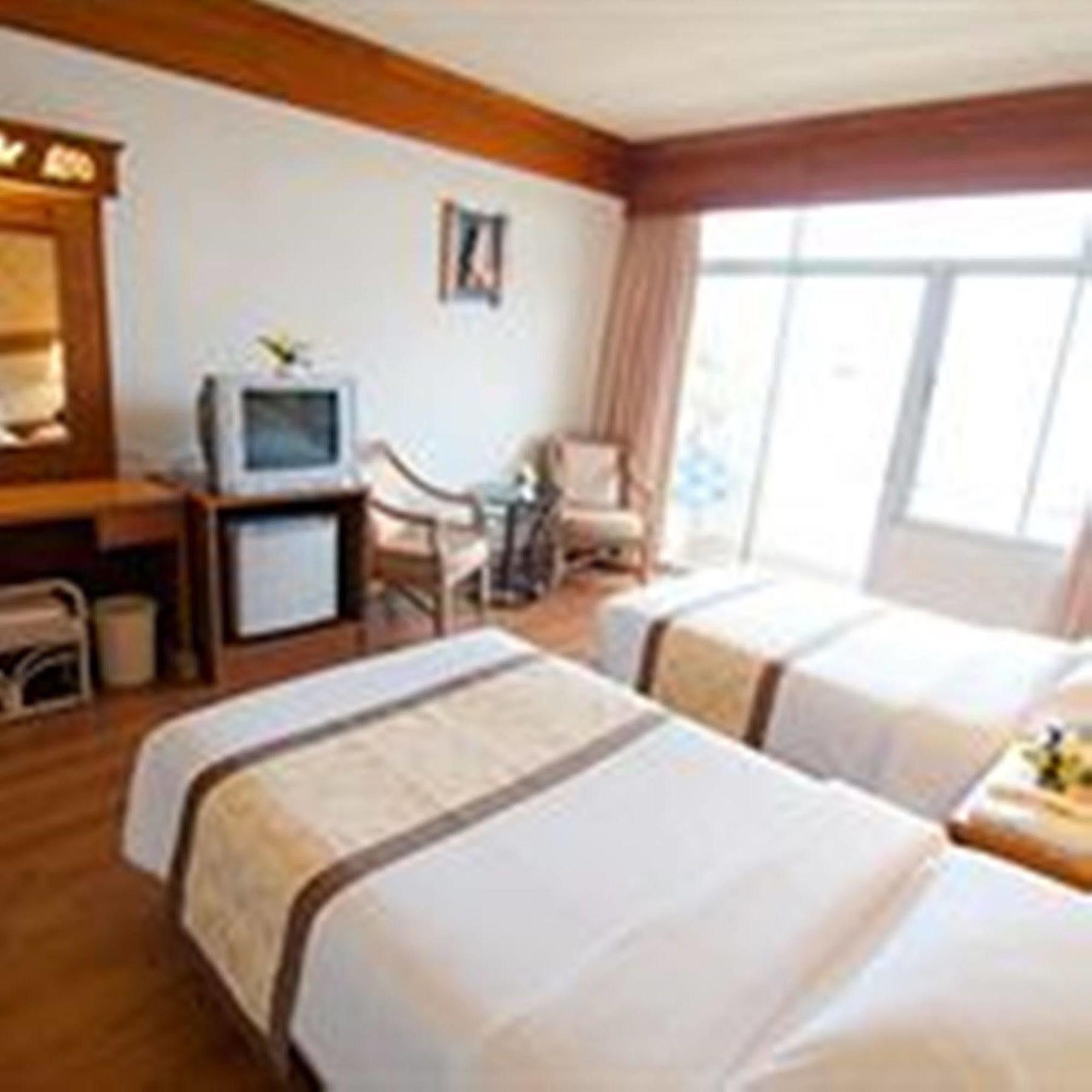 Golden Beach Hotel Pattaya Eksteriør billede