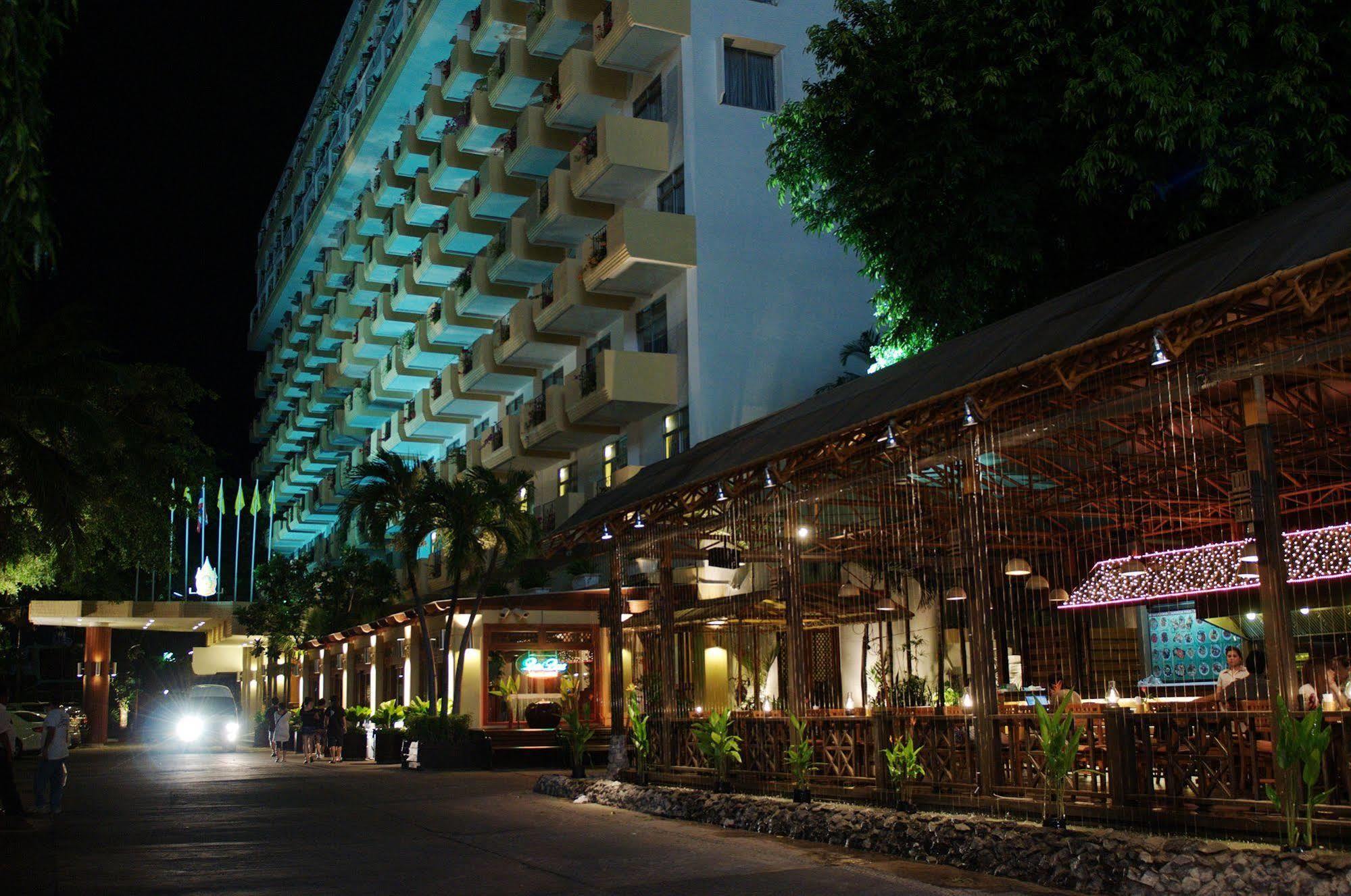 Golden Beach Hotel Pattaya Eksteriør billede